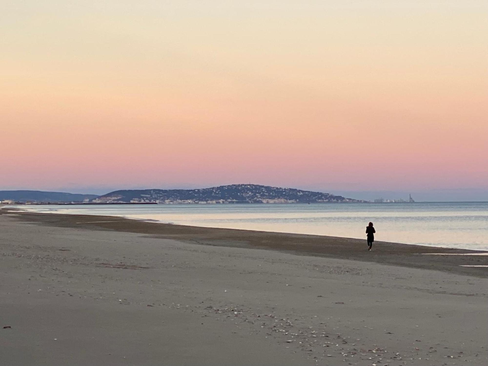 Apartmán Un Endroit De Reve Marseillan  Exteriér fotografie